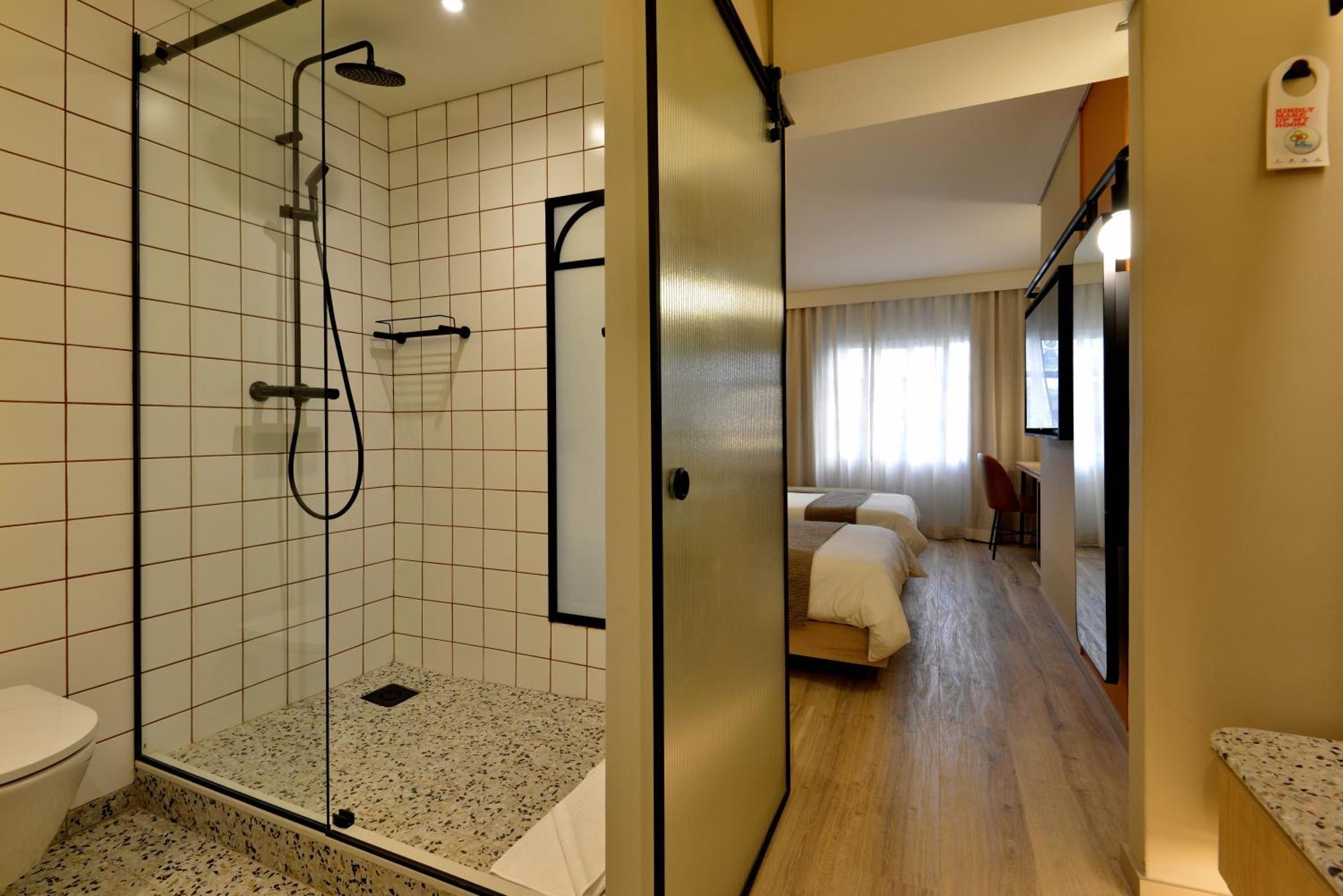 ซิตี้ ล้อดจ์ โฮเต็ล วีแอนด์เอ วอเตอร์ฟร้อนท์ เคปทาวน์ Hotel ภายนอก รูปภาพ